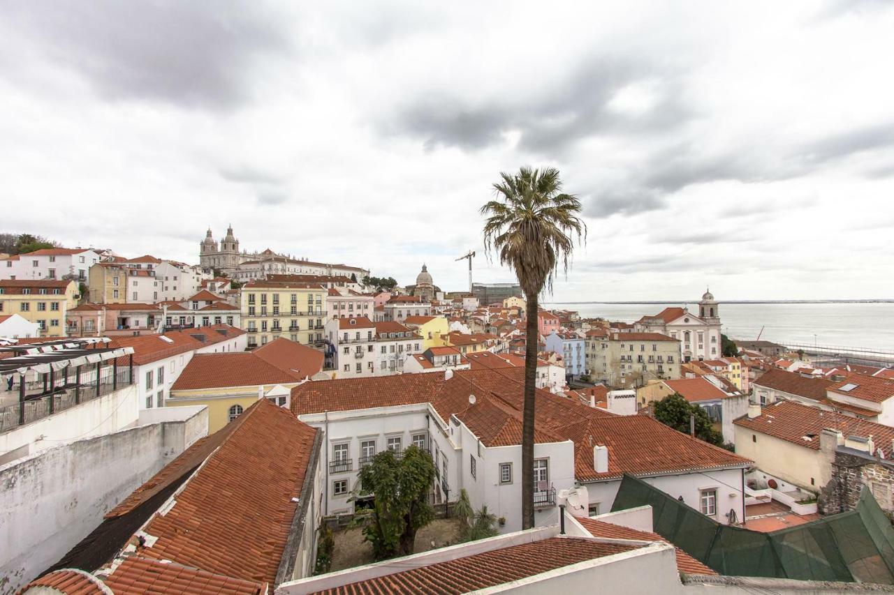 شقة Alfama Tailor Made Blue House With A View #1 Lisboa المظهر الخارجي الصورة
