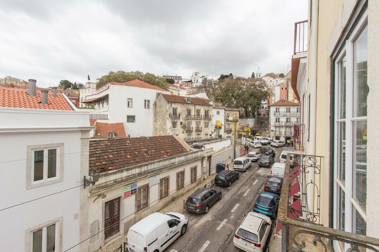 شقة Alfama Tailor Made Blue House With A View #1 Lisboa المظهر الخارجي الصورة